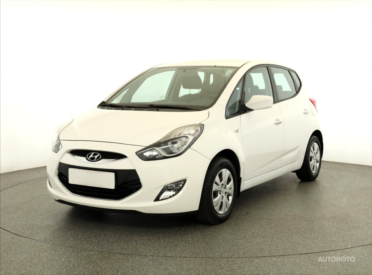 Hyundai ix20, 2014 - pohled č. 3
