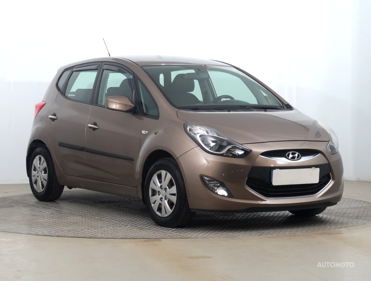 Hyundai ix20, 2014 - celkový pohled
