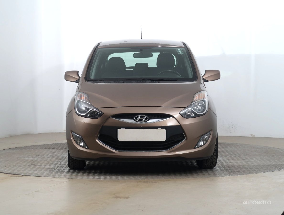 Hyundai ix20, 2014 - pohled č. 2