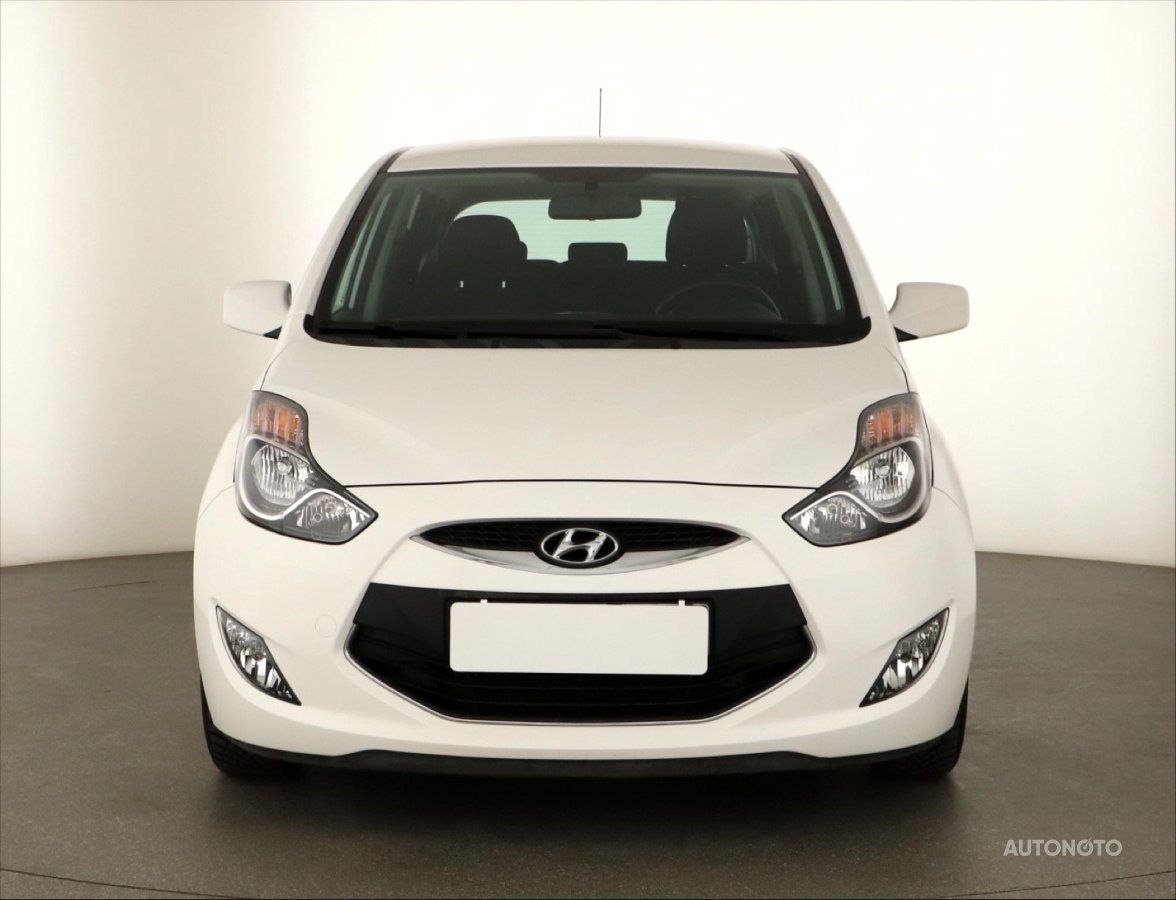 Hyundai ix20, 2013 - pohled č. 2