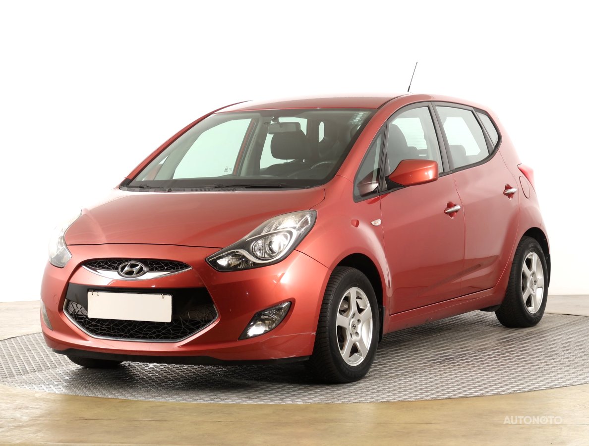 Hyundai ix20, 2011 - pohled č. 3