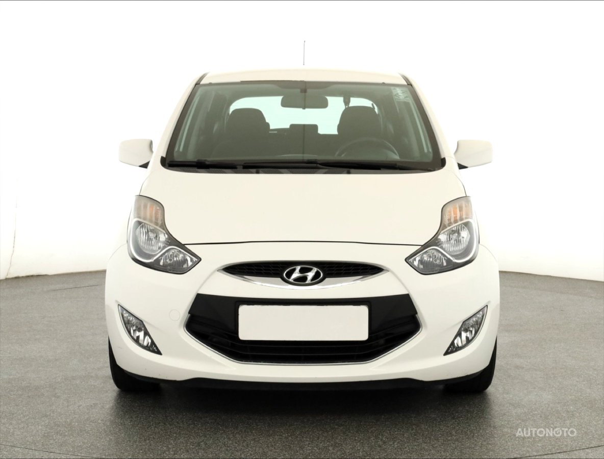 Hyundai ix20, 2014 - pohled č. 2
