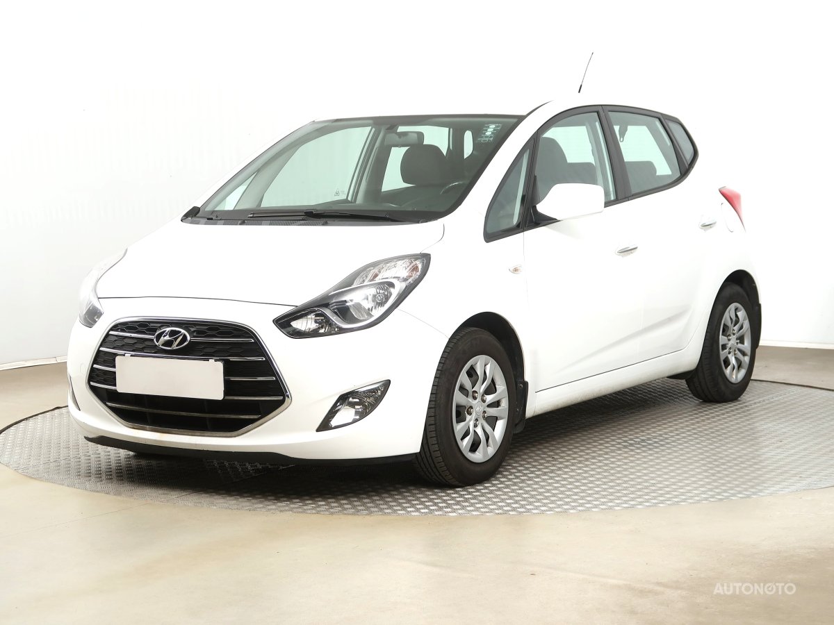 Hyundai ix20, 2018 - pohled č. 3