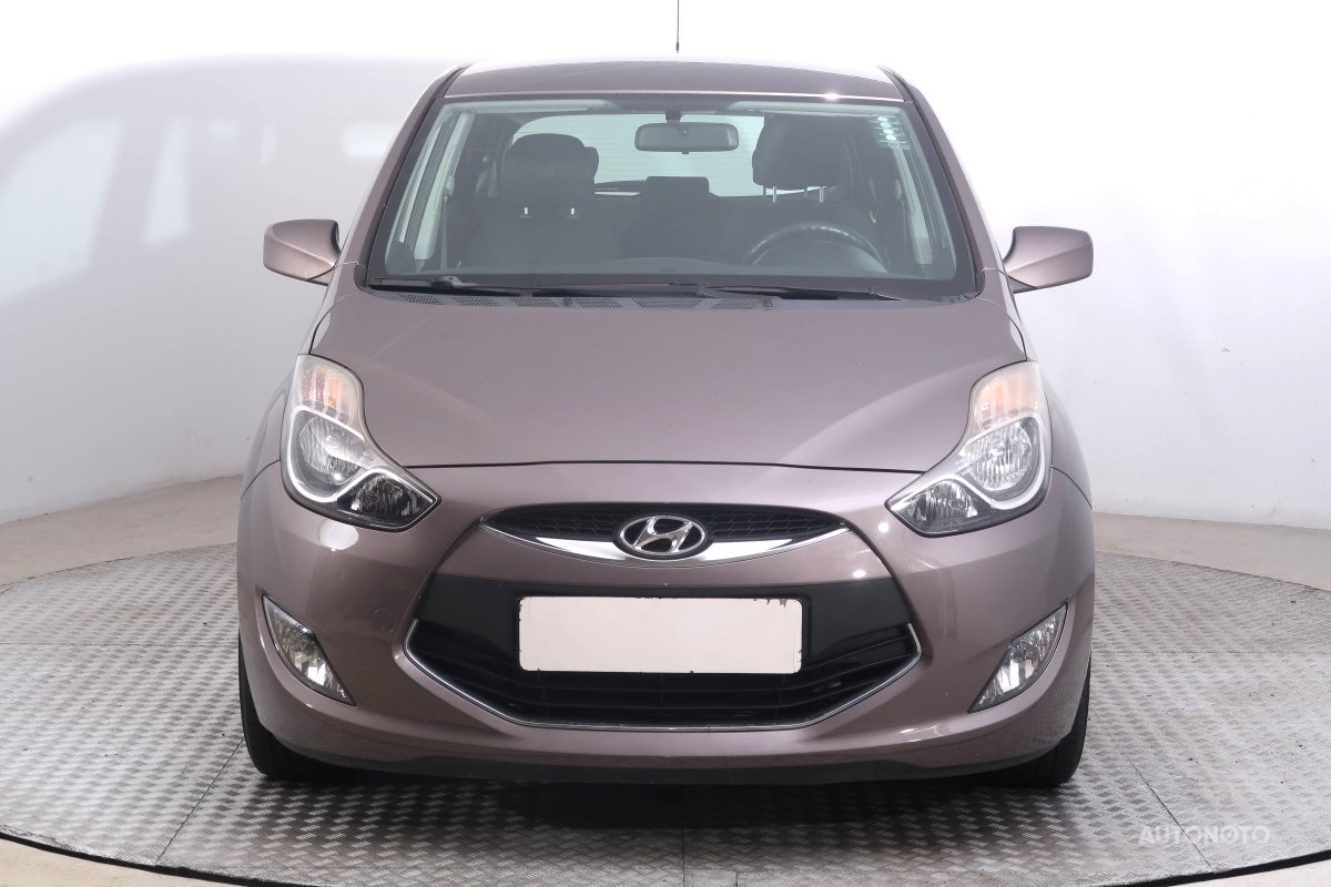 Hyundai ix20, 2011 - pohled č. 2