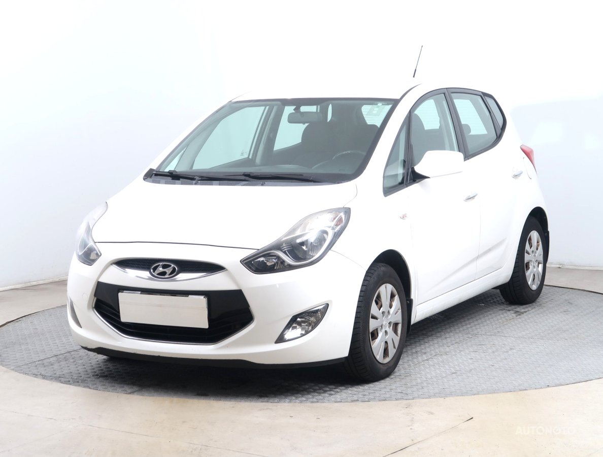 Hyundai ix20, 2014 - pohled č. 3