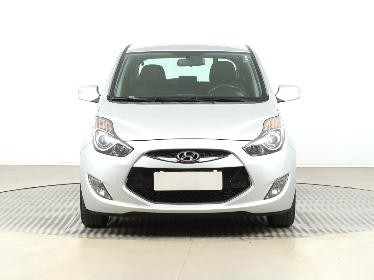 Hyundai ix20, 2011 - pohled č. 2