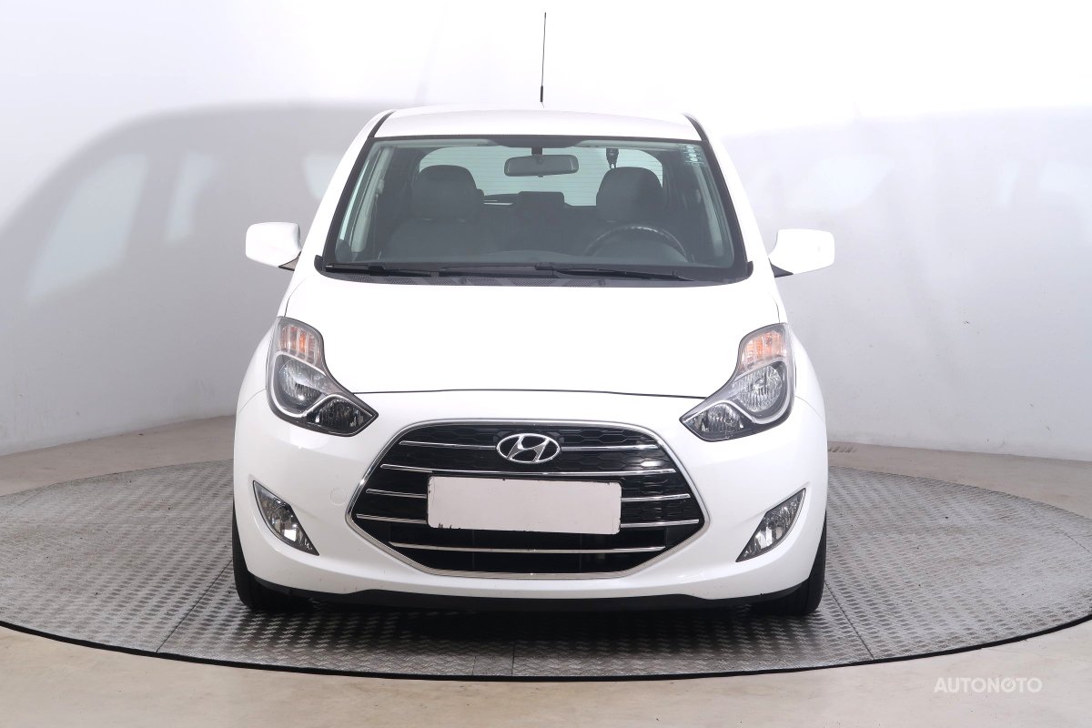 Hyundai ix20, 2015 - pohled č. 2