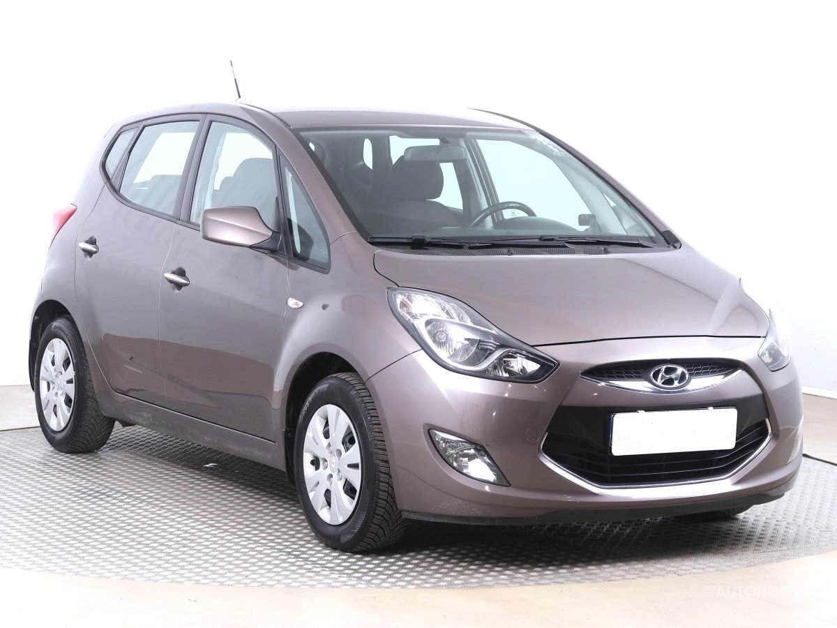 Hyundai ix20, 2013 - celkový pohled