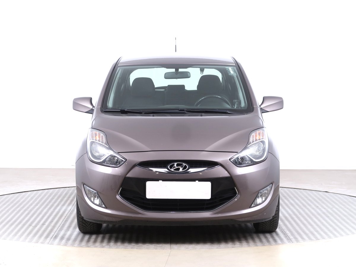Hyundai ix20, 2013 - pohled č. 2