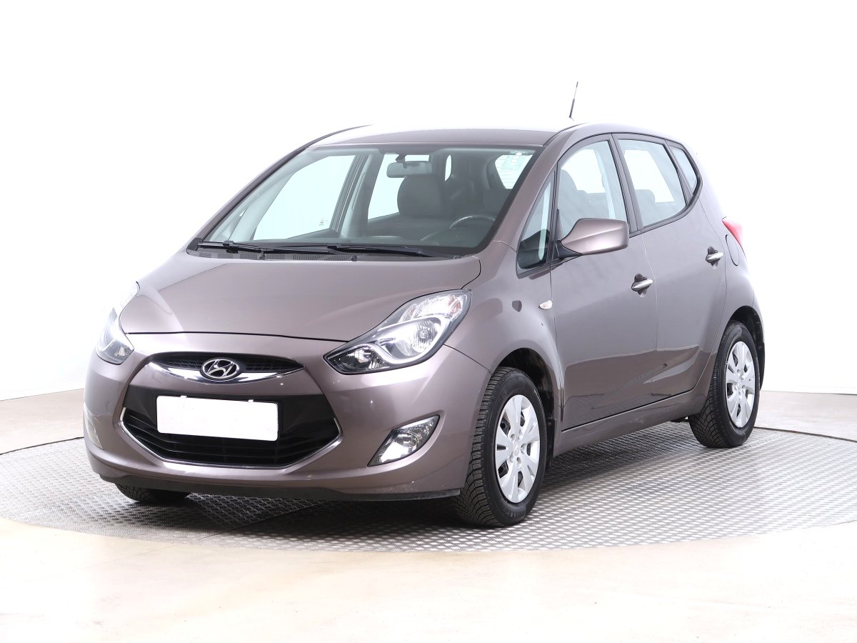 Hyundai ix20, 2013 - pohled č. 3