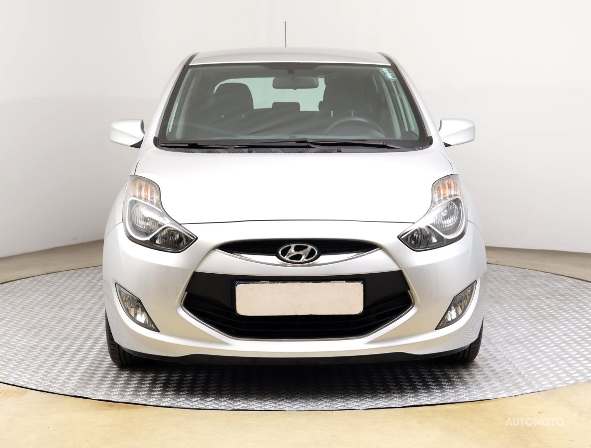 Hyundai ix20, 2011 - pohled č. 2