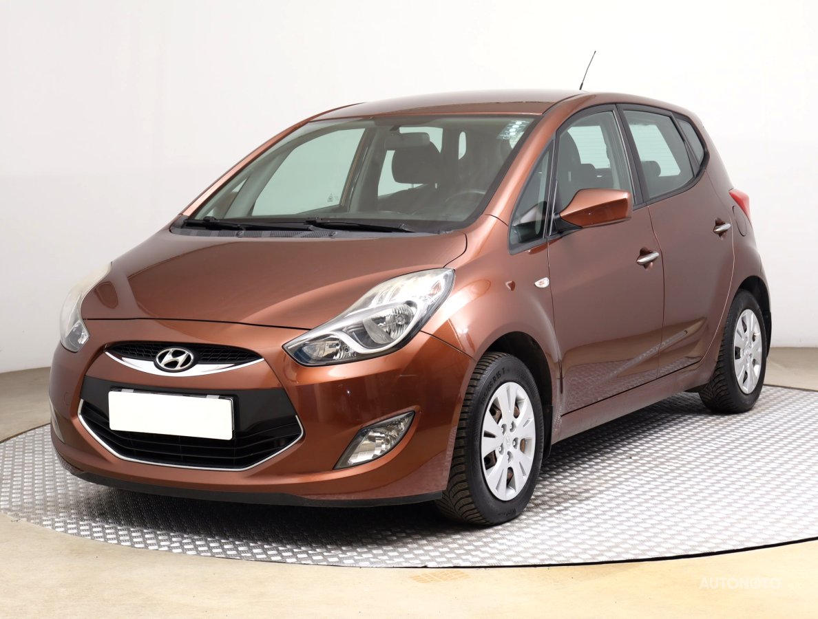Hyundai ix20, 2013 - pohled č. 3