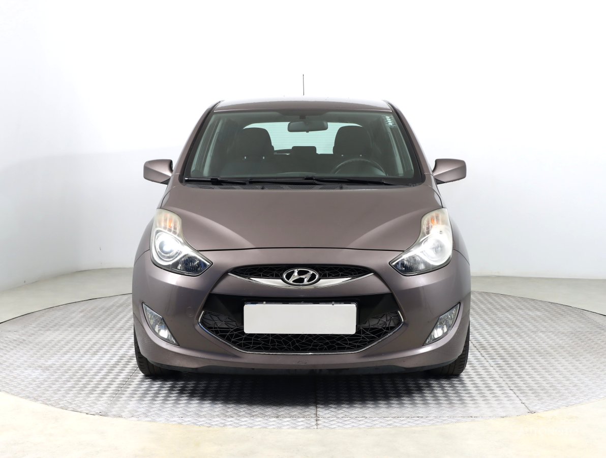 Hyundai ix20, 2011 - pohled č. 2