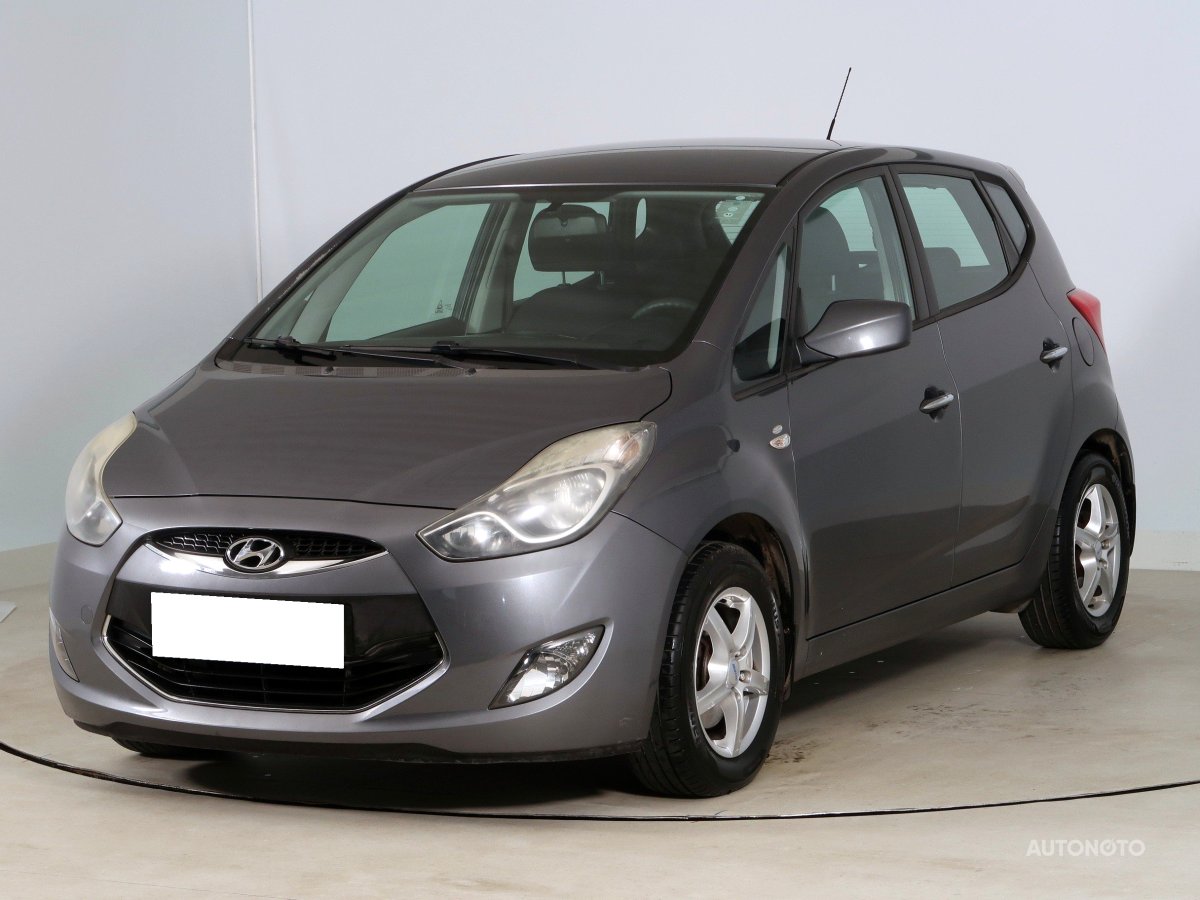 Hyundai ix20, 2011 - pohled č. 3