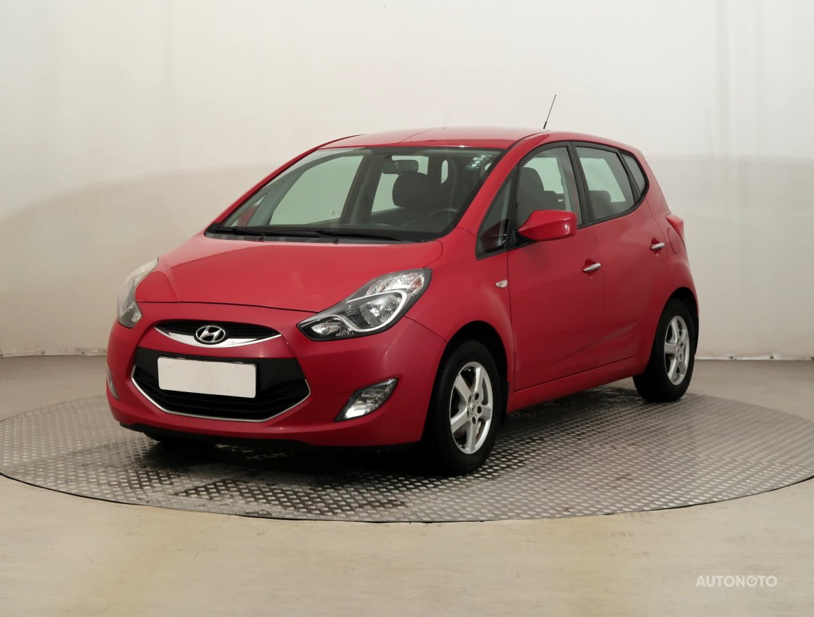 Hyundai ix20, 2014 - pohled č. 3