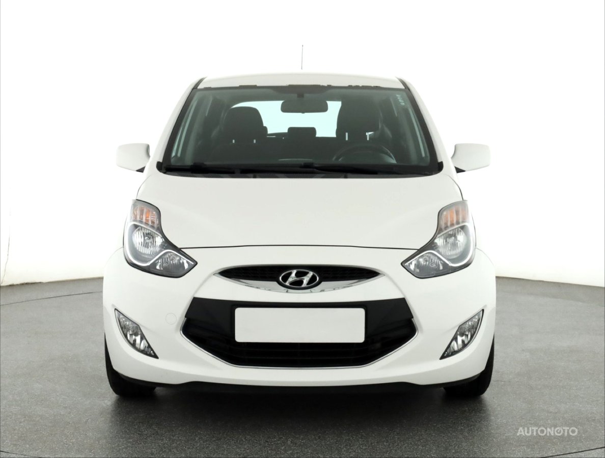 Hyundai ix20, 2013 - pohled č. 2