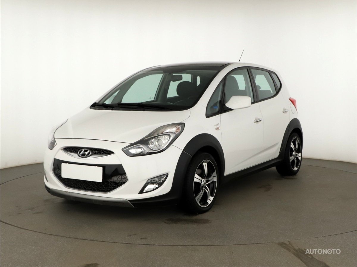 Hyundai ix20, 2014 - pohled č. 3
