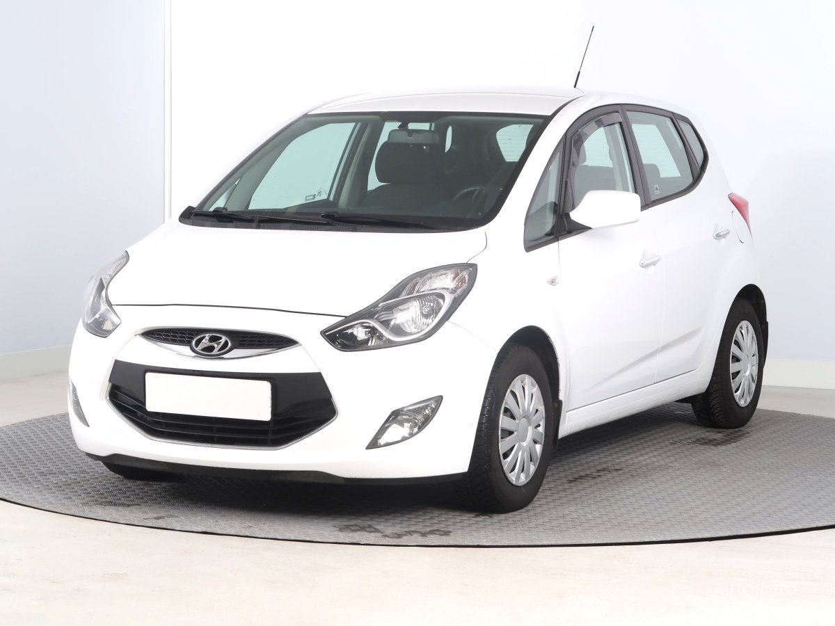 Hyundai ix20, 2011 - pohled č. 3