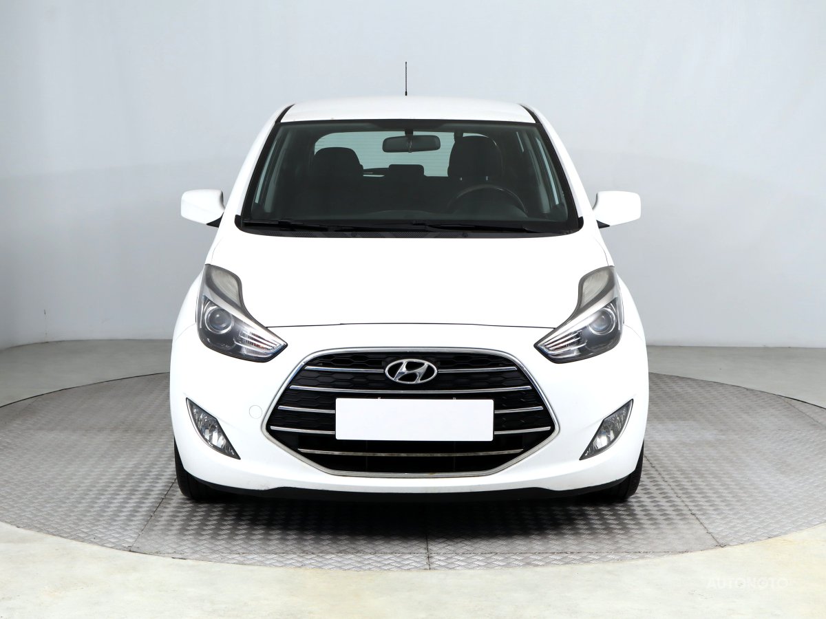 Hyundai ix20, 2015 - pohled č. 2