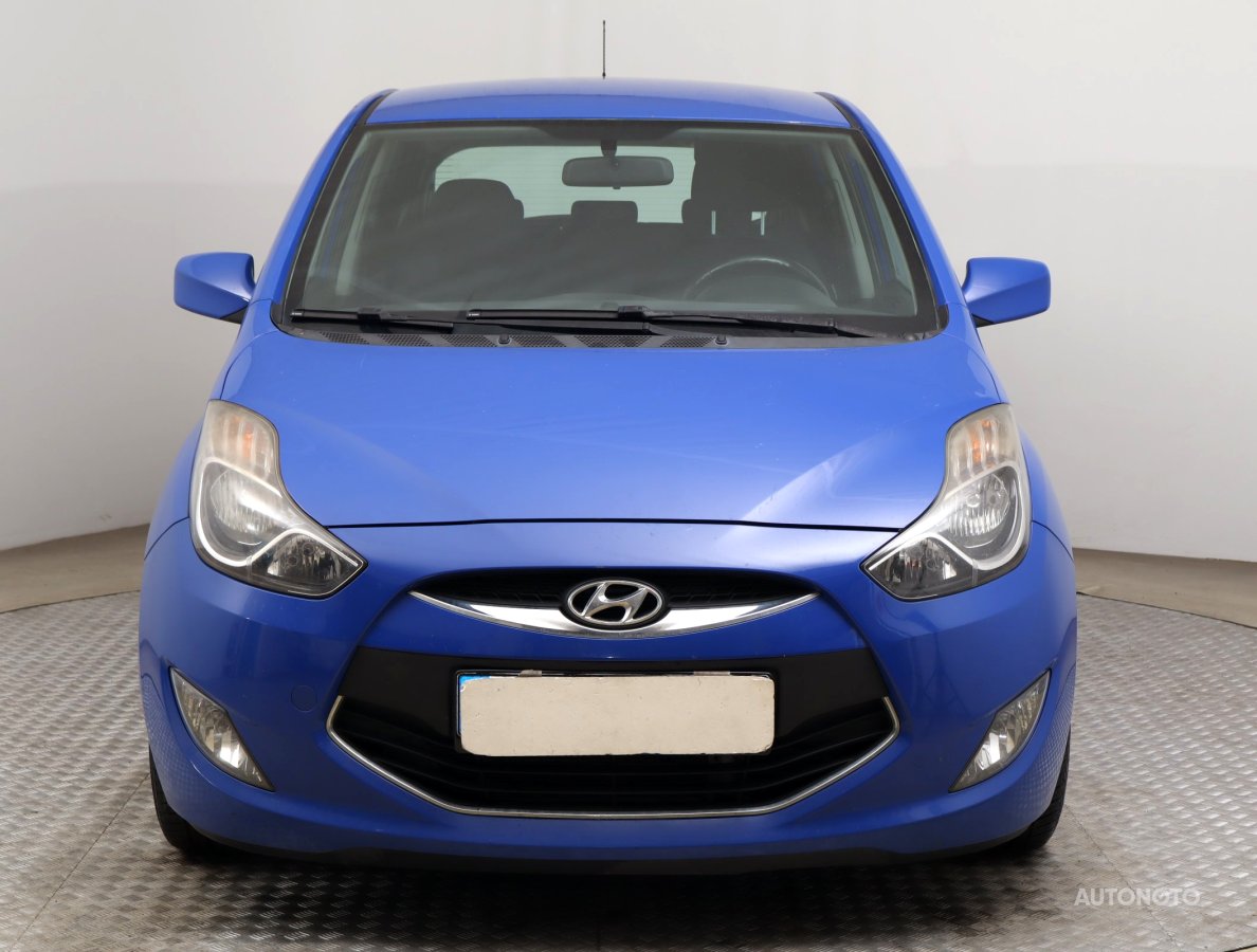 Hyundai ix20, 2013 - pohled č. 2