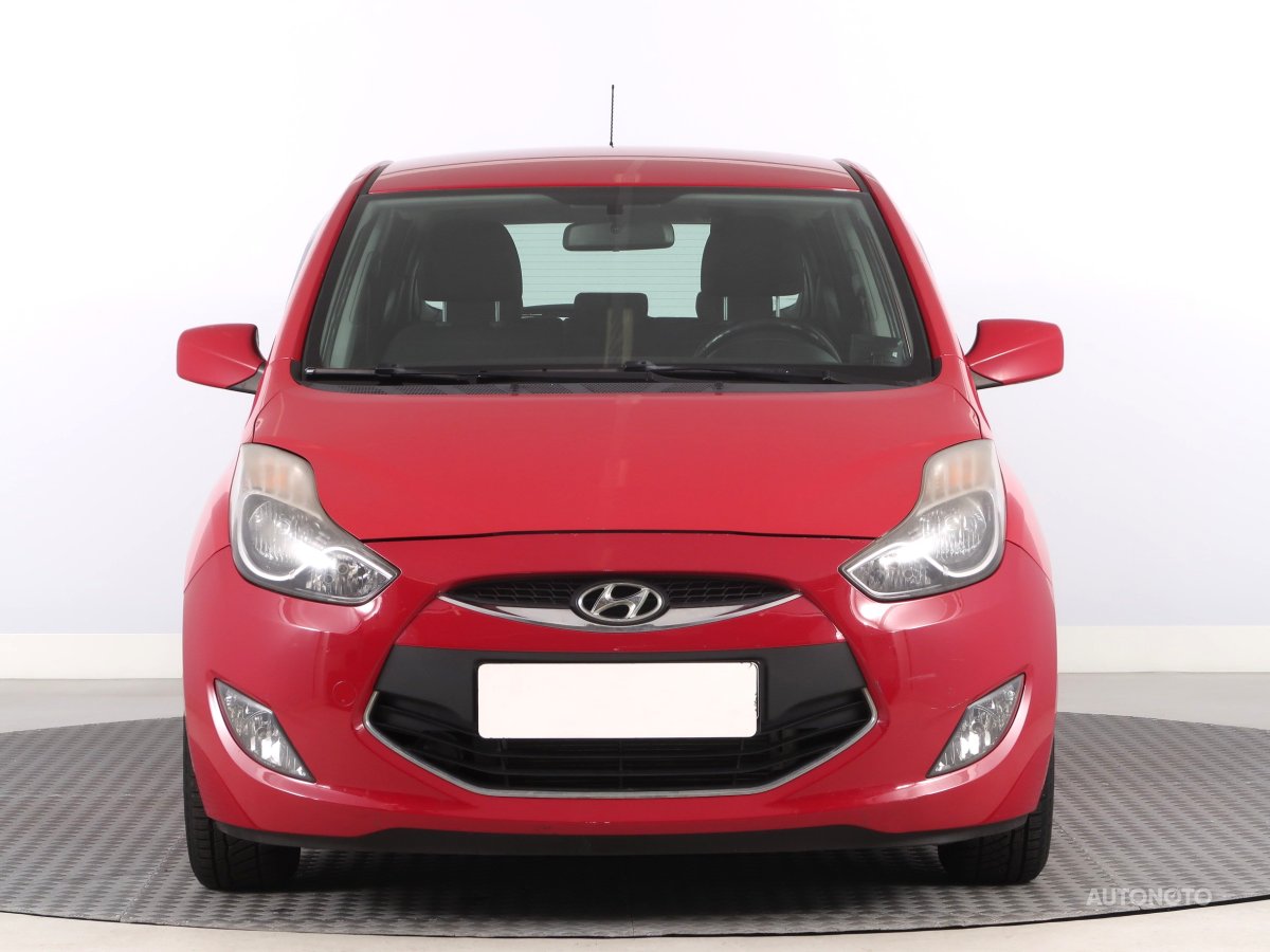 Hyundai ix20, 2012 - pohled č. 2