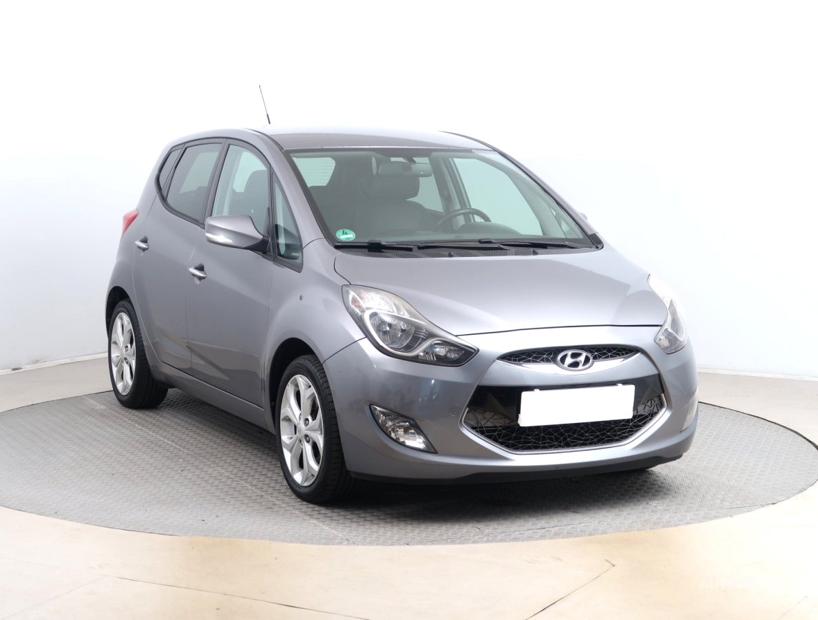 Hyundai ix20, 2012 - celkový pohled