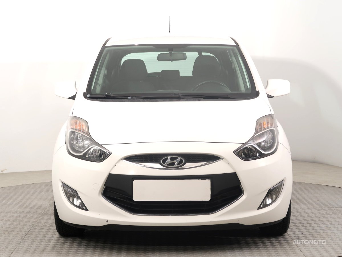 Hyundai ix20, 2011 - pohled č. 2