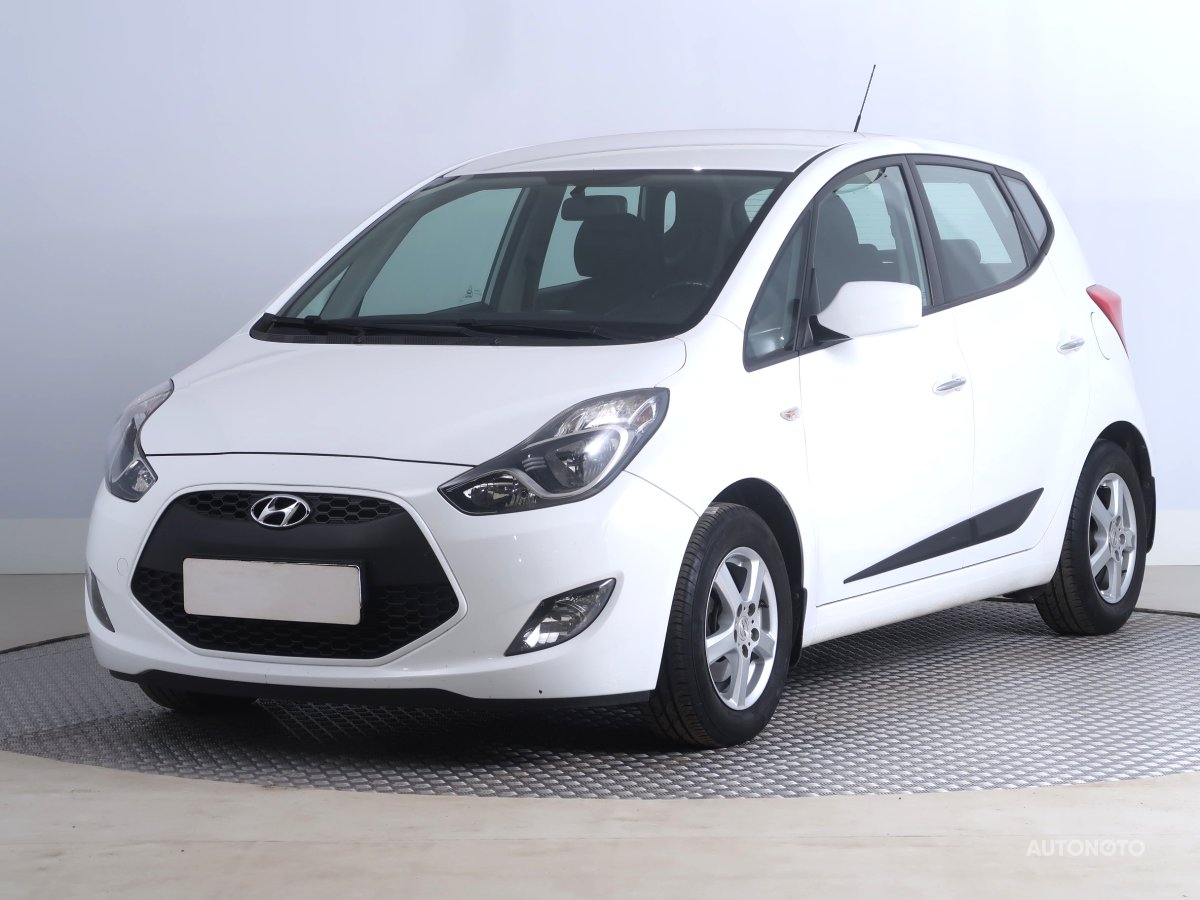 Hyundai ix20, 2016 - pohled č. 3
