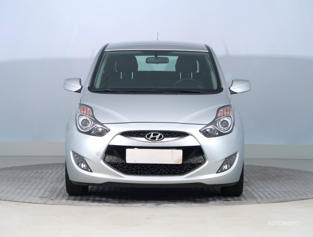 Hyundai ix20, 2013 - pohled č. 2