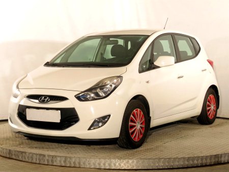 Hyundai ix20, 2012 - pohled č. 3