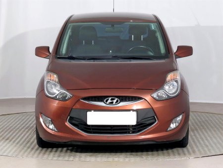 Hyundai ix20, 2012 - pohled č. 2