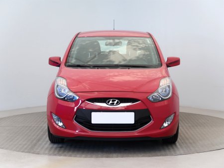 Hyundai ix20, 2014 - pohled č. 2