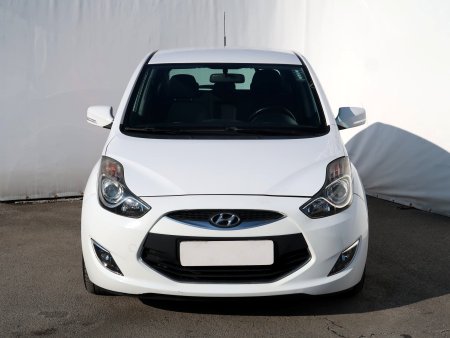 Hyundai ix20, 2011 - pohled č. 2