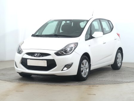 Hyundai ix20, 2014 - pohled č. 3