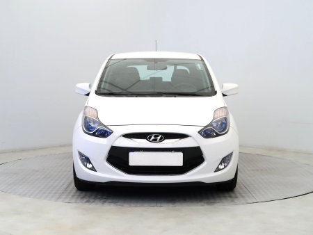 Hyundai ix20, 2012 - pohled č. 2