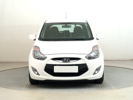 Hyundai ix20, 2014 - pohled č. 2