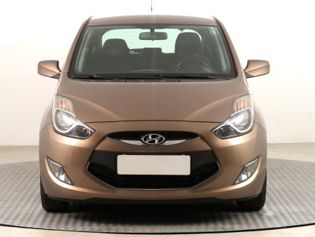 Hyundai ix20, 2012 - pohled č. 2