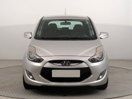 Hyundai ix20, 2012 - pohled č. 2