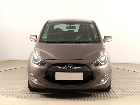 Hyundai ix20, 2014 - pohled č. 2