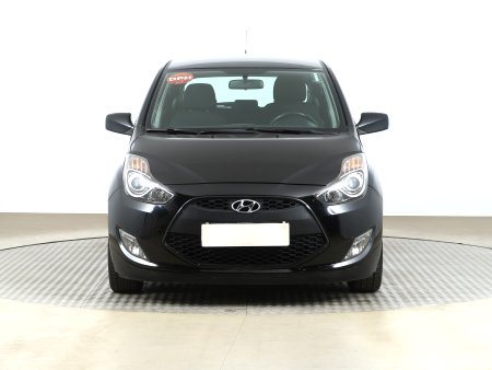 Hyundai ix20, 2012 - pohled č. 2