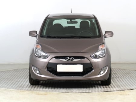 Hyundai ix20, 2012 - pohled č. 2