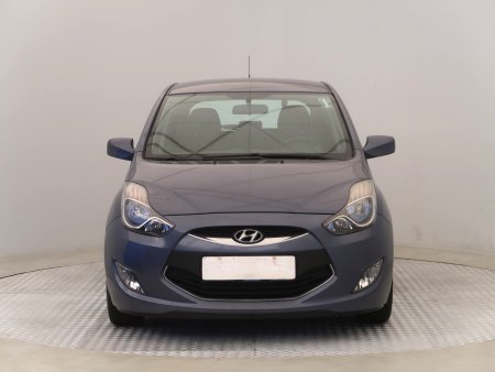 Hyundai ix20, 2012 - pohled č. 2