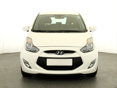 Hyundai ix20, 2014 - pohled č. 2