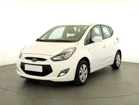 Hyundai ix20, 2014 - pohled č. 3