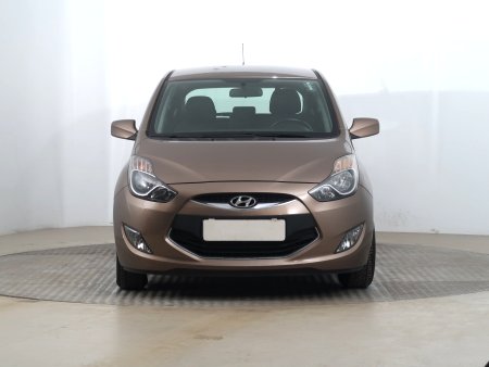 Hyundai ix20, 2014 - pohled č. 2