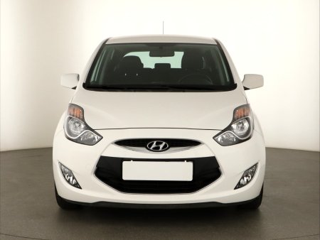 Hyundai ix20, 2013 - pohled č. 2