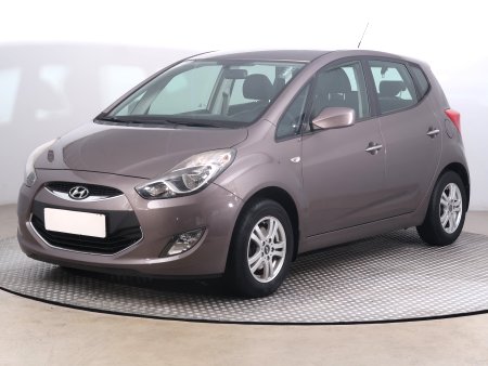 Hyundai ix20, 2011 - pohled č. 3