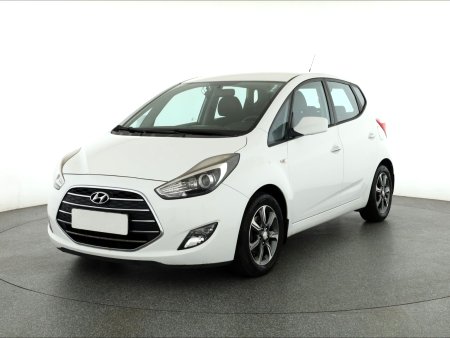 Hyundai ix20, 2015 - pohled č. 3