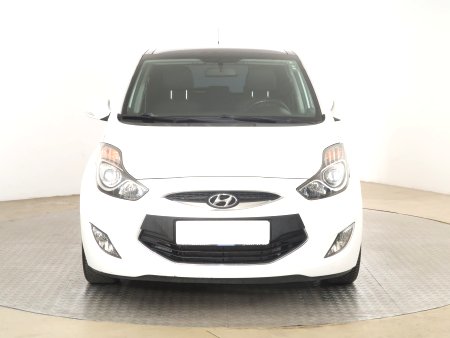 Hyundai ix20, 2011 - pohled č. 2