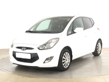 Hyundai ix20, 2011 - pohled č. 3